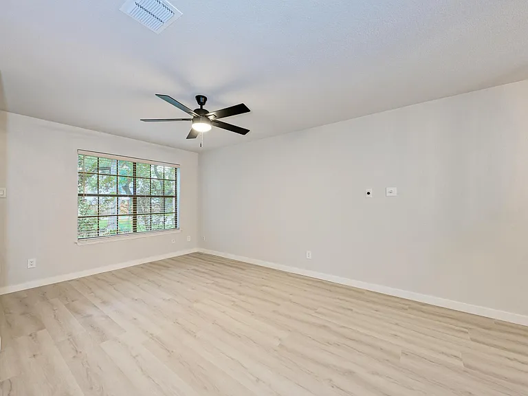 13206 Kepler Cv — Photo 6