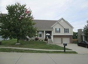 1st image of 4301 N Devonshire Dr