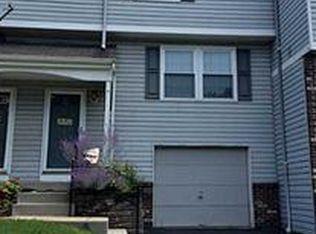 5089 Empire Dr, Bridgeville, PA