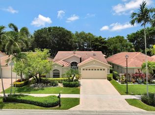 9818 Harbour Lake Cir, Boynton Beach, FL 33437