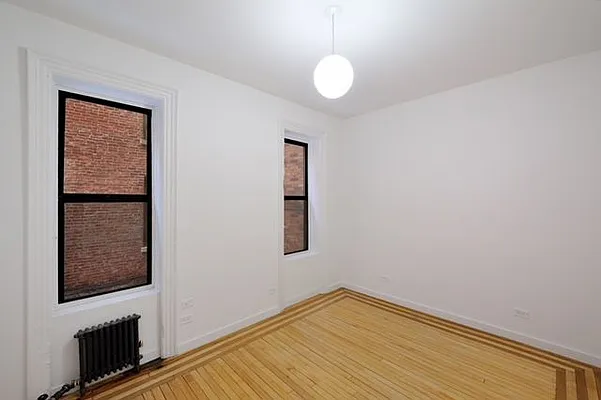 Rented by Aether Property Group | media 25