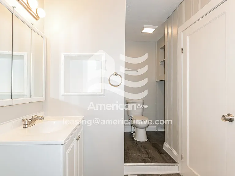79867_010_main_bathroom_13884634.jpg