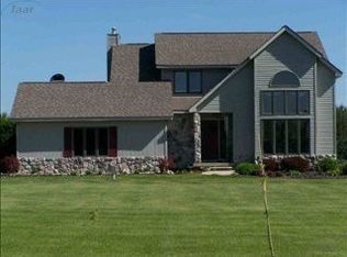 8083 Jordan Rd, Grand Blanc, MI 48439