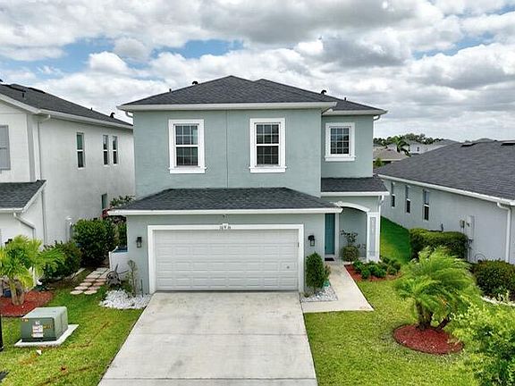 2nd image of 10916 SW Robbia Way