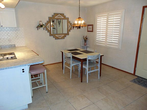 5th image of 1957 Mesquite Ave Unit 38