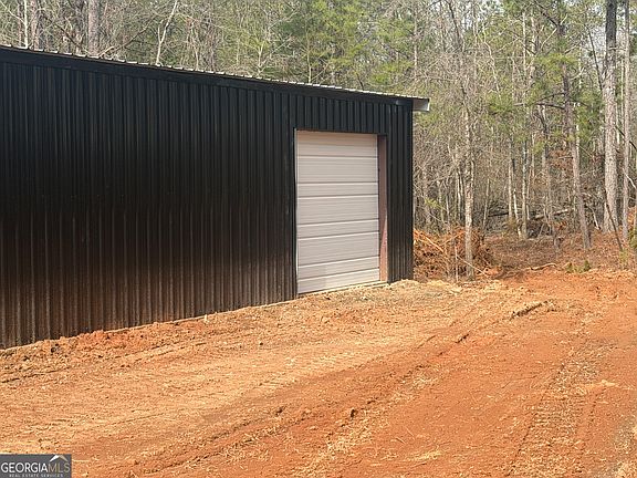 4th image of 90 E Rivers Rd