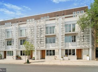 2033 Lombard St, Philadelphia, PA 19103