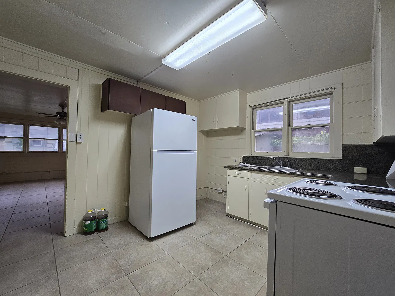 2 bed, 904 sqft, $2,400 — Photo 4