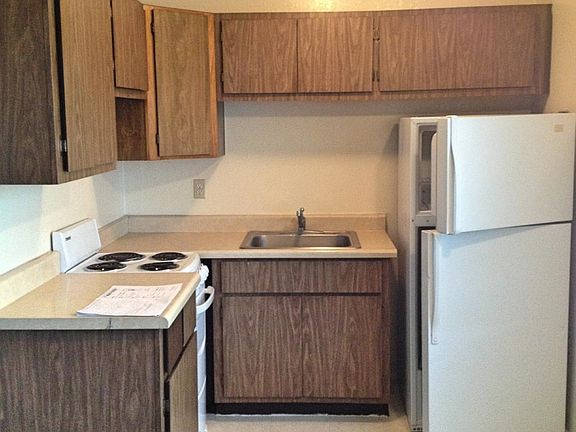 3rd image of 2438 N Palo Verde Ave APT 208
