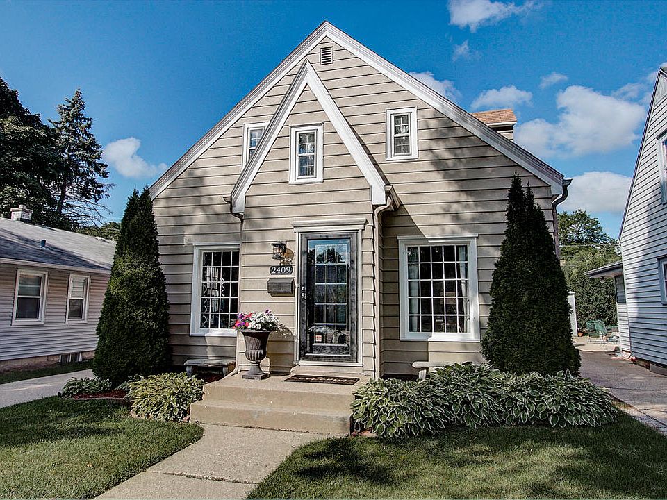 1st image of 2409 N 85th St