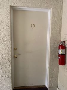 106 Oak Ln APT 10, Brockton, MA, 02301