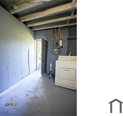 3201 Clarence Ave — Photo 17