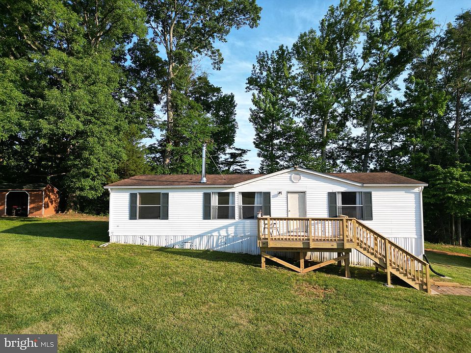 1st image of 3219 Danbury Cir