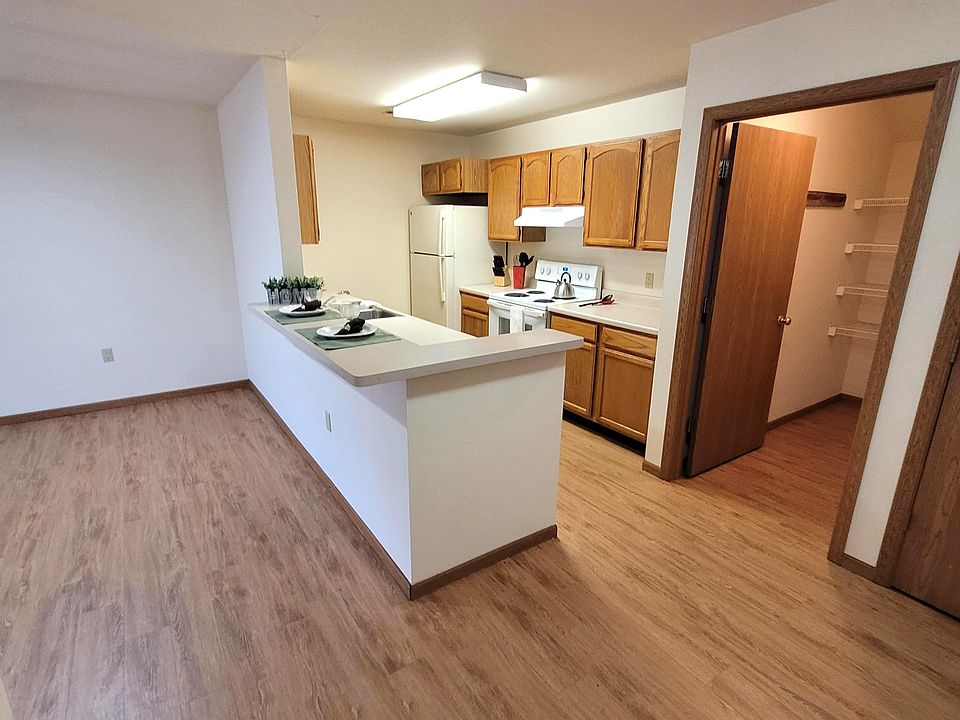 1st image of 3225 Stonecreek Dr #4576105