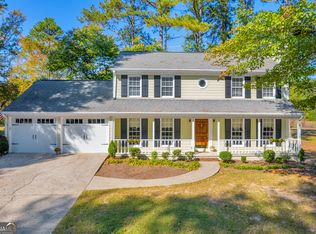 9902 Point View Dr, Jonesboro, GA 30238