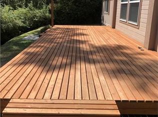 811 Gabrielson Rd, Oak Harbor, WA 98277