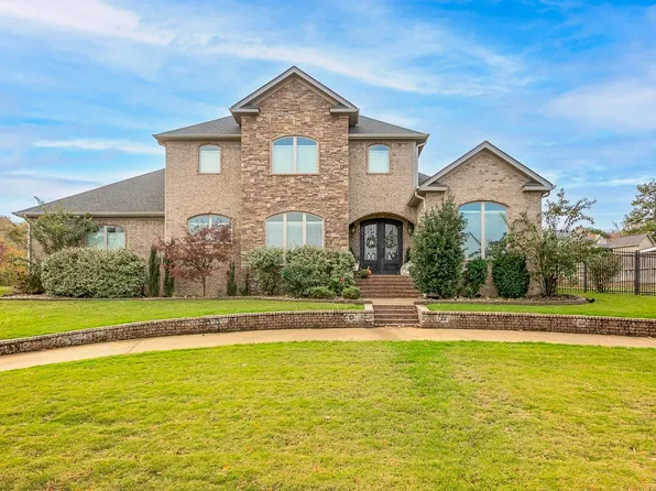 15 Barbara Point Rd, Vilonia, AR 72173