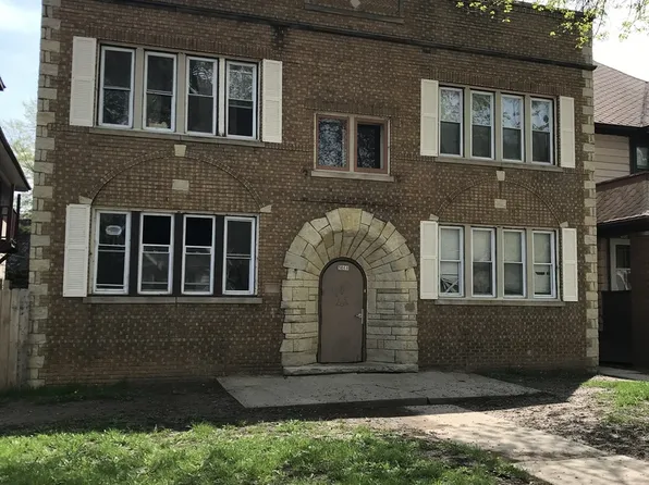 3068 N 44th St. 4 Unit