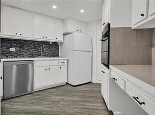905 Brickell Bay Dr #Cu-1121, Miami, FL 33131