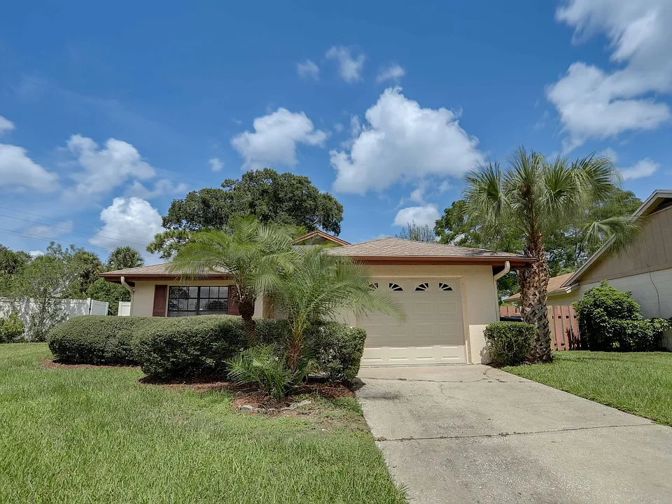 2634 Shadybranch Dr
