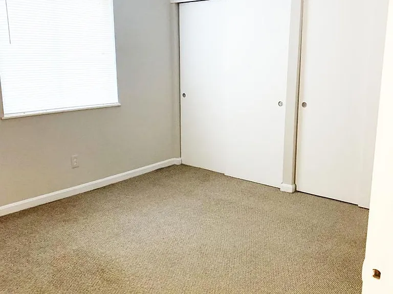 525 Lowell Ave — Photo 44
