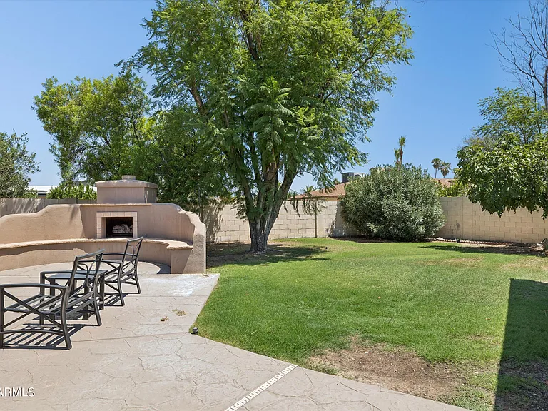 3526 E Sahuaro Dr — Photo 39