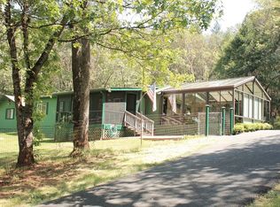 365 Greens Creek Rd, Grants Pass, OR 97527