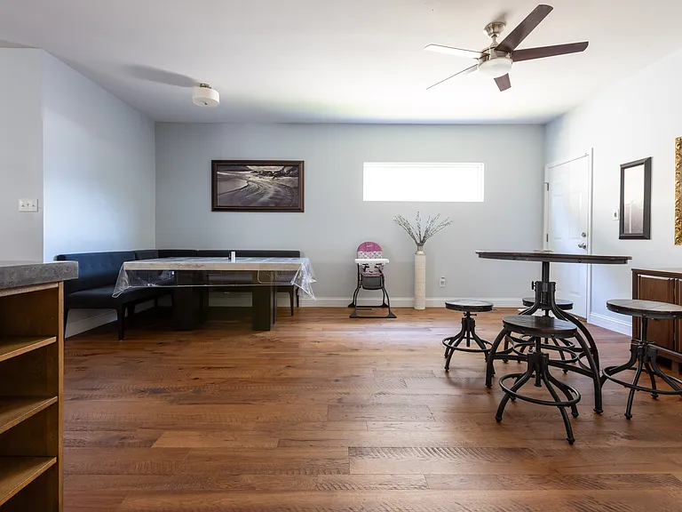 3214 Henrietta St — Photo 40