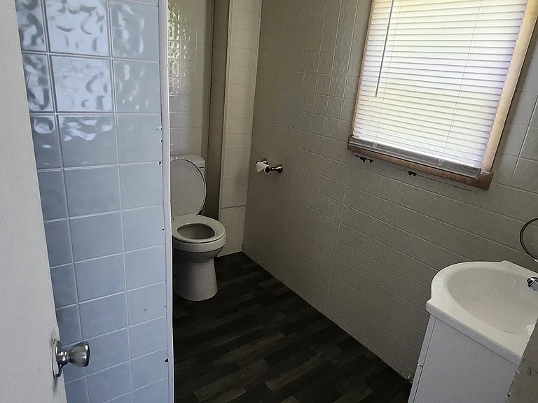 712 Brusselles St — Photo 3