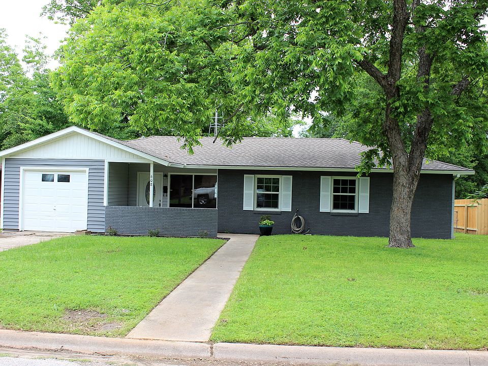 1st image of 608 Francine Dr