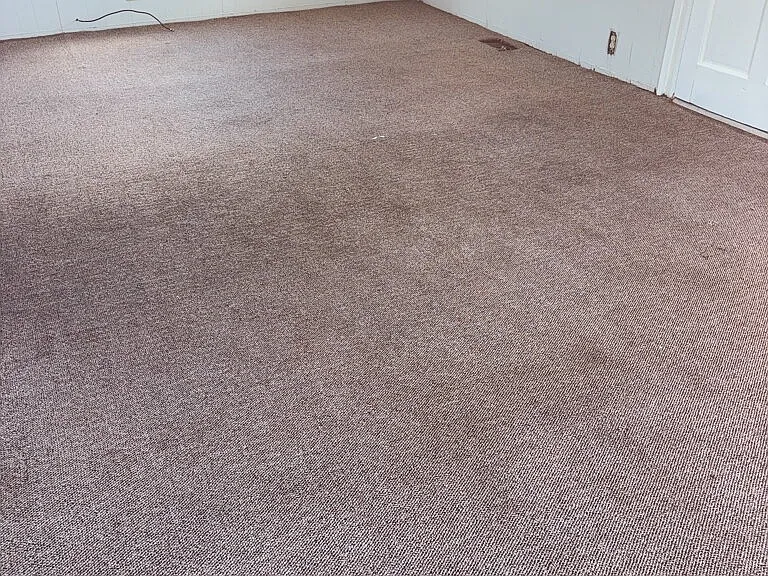 223 Lawson Ave — Photo 2