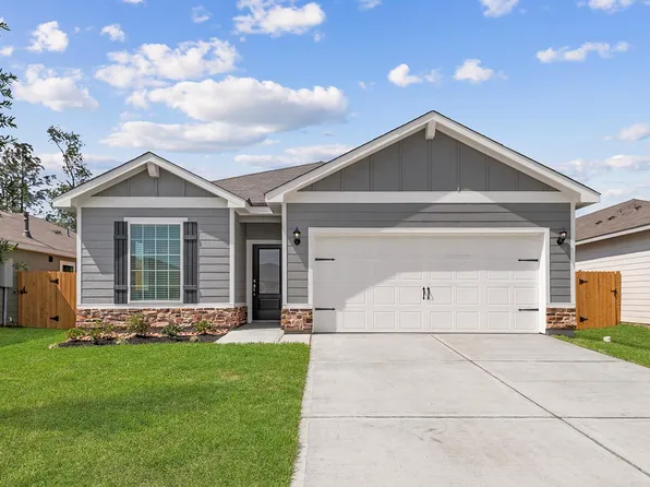 15415 Maple Terrace Dr, Conroe, TX 77303