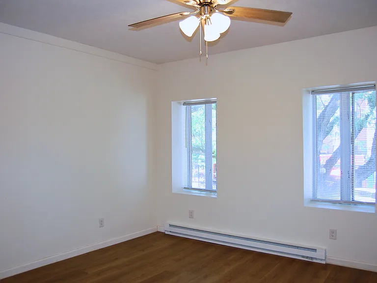 717 Main St #1 — Photo 7