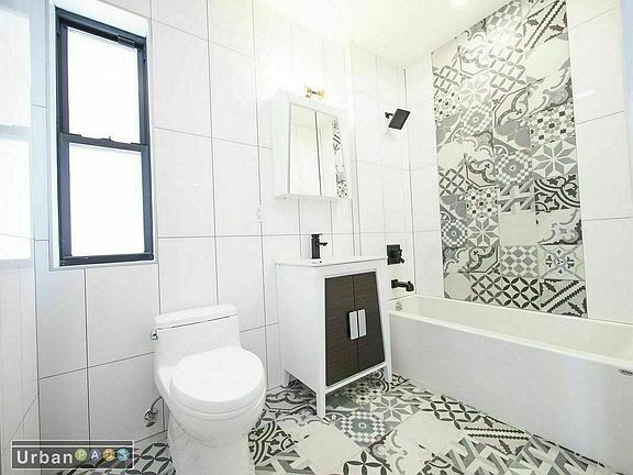 5th image of 521 Eastern Pkwy #1F