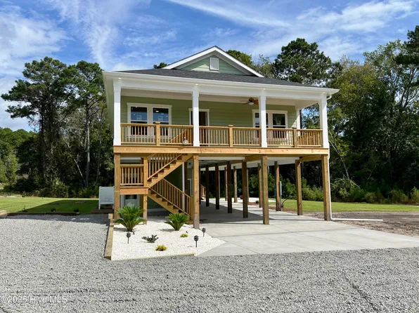 8238 Old Georgetown Road SW, Sunset Beach, NC 28468