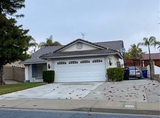 8569 Chesterfield Rd, Riverside, CA 92508