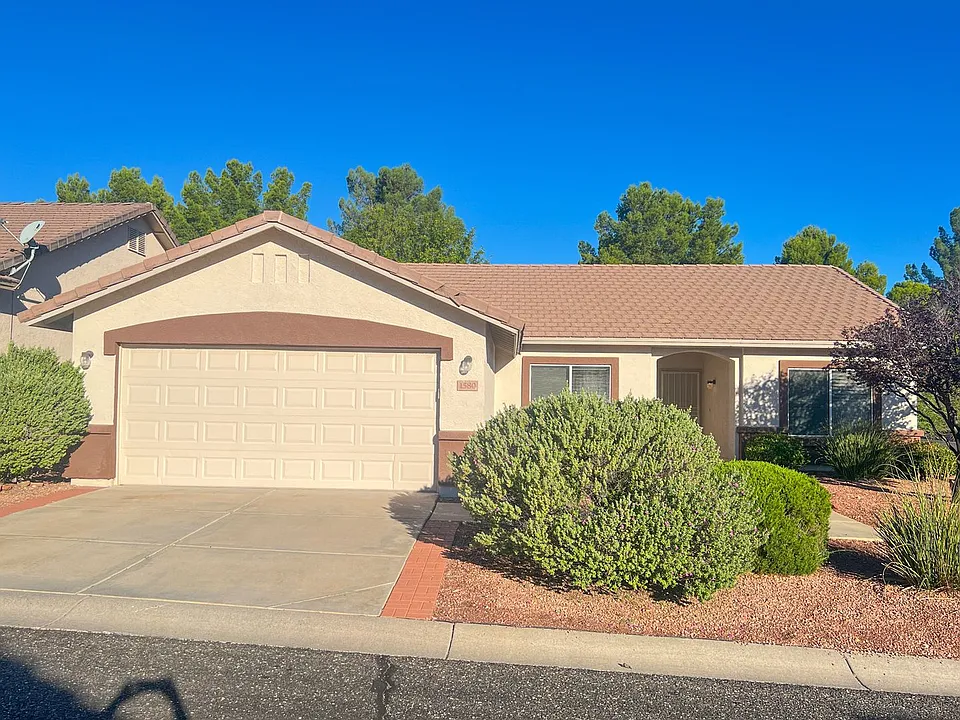 1580 W Bronco Ln