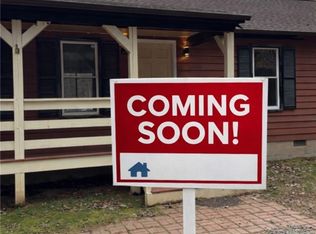 3063 Three Chopt Rd, Gum Spring, VA 23065