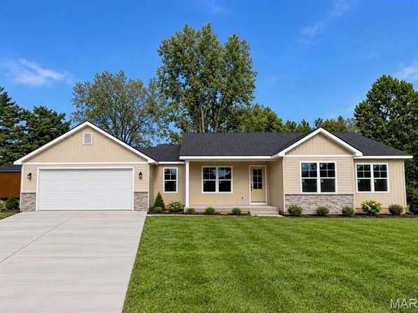 16 Camden Ct, Fairview Heights, IL 62208