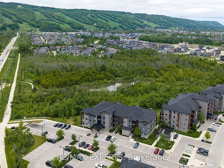 12 Beausoleil Ln #201 — Photo 1