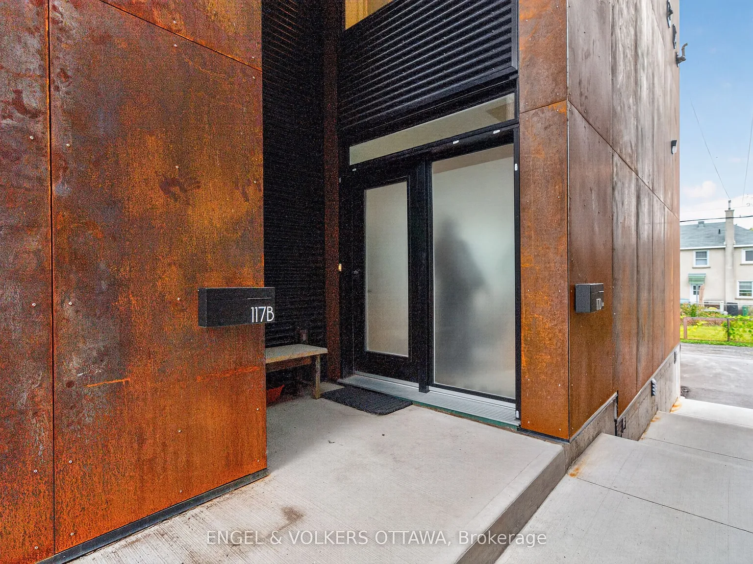 2 bed, $3,800 — Photo 2