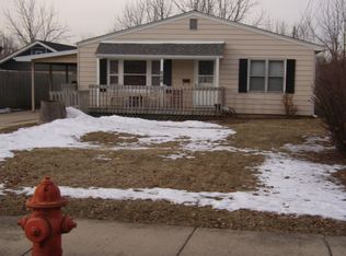 806 Stewart Ave, Elgin, IL 60120