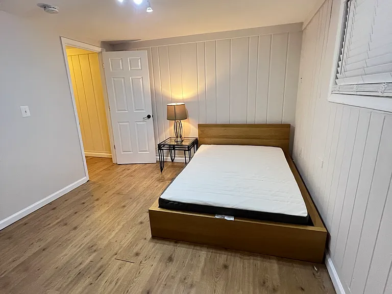 1311 Allison St NW — Photo 3
