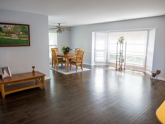 5th image of 8701 Lynwood Dr