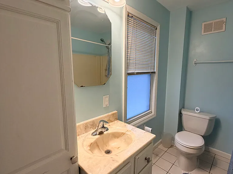 423 Woodland St — Photo 12