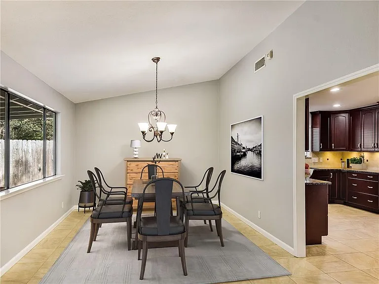 11718 Spotted Horse Dr — Photo 9