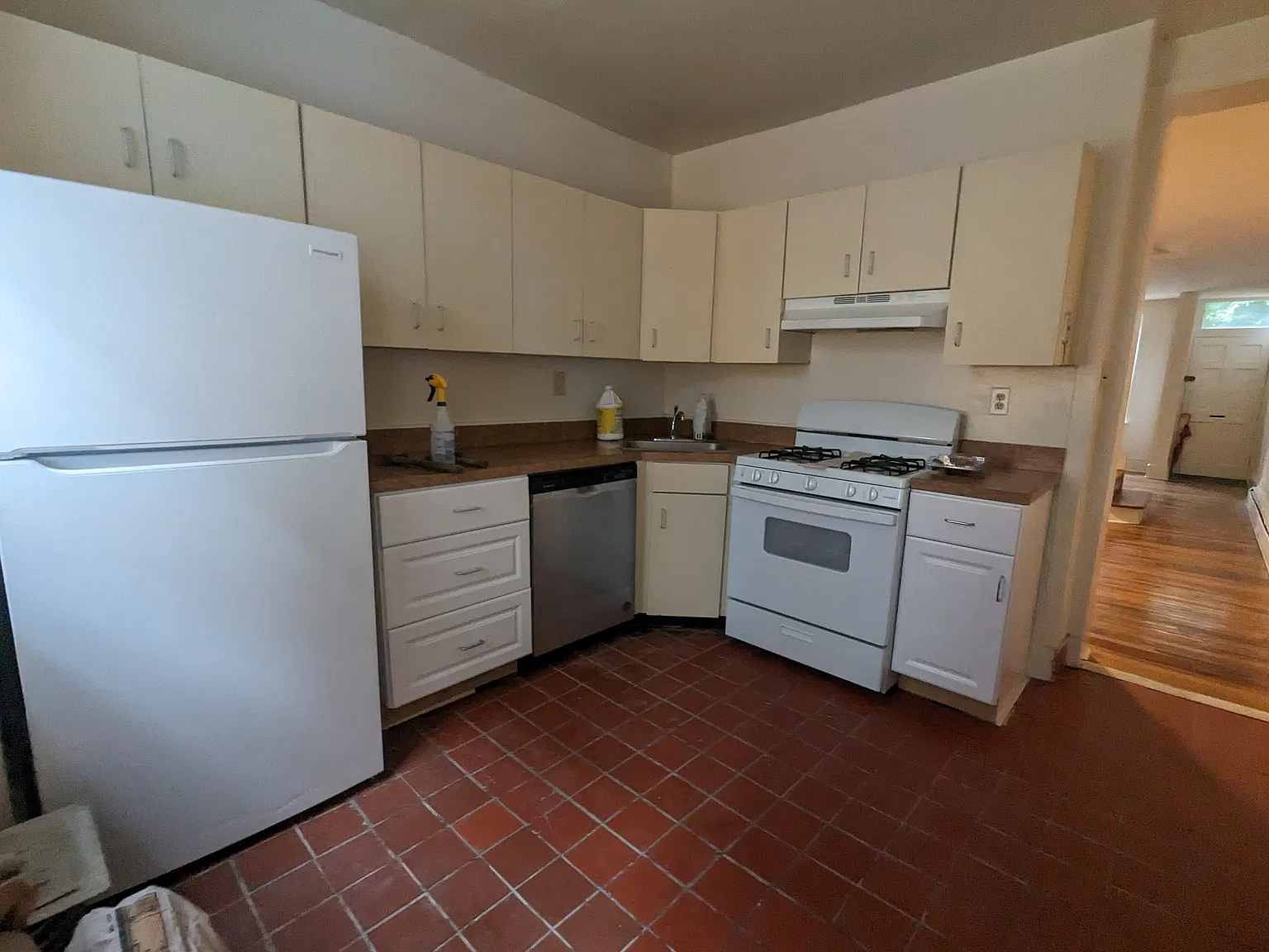 2127 Wallace Street — Photo 3