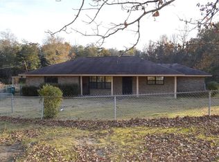 5040 Ward Rd, Coosada, AL 36020
