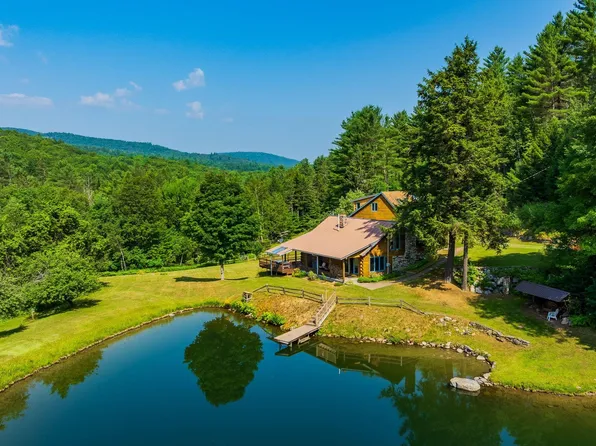 830 Old Schoolhouse Road, Newbury, VT 05051