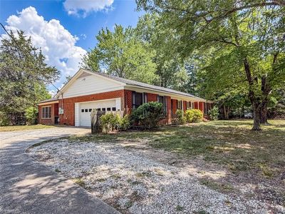 1303 Briarcliff Rd, Burlington, NC, 27215